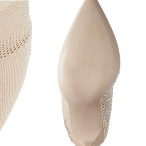 Maxwelle pointed toe knit boot